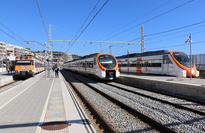 Renfe incrementa el servicio de la línea R1 de cercanías en Cataluña